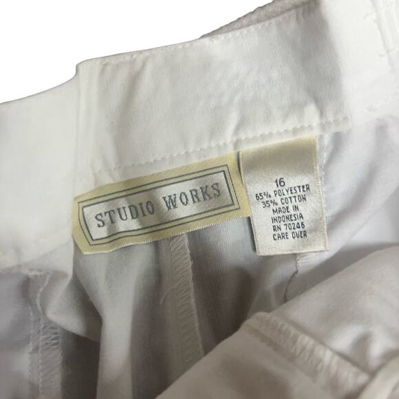 Studio Works Red & White Belted Pleated Shorts Bundle Size‎ 16 - Picture 10 of 12